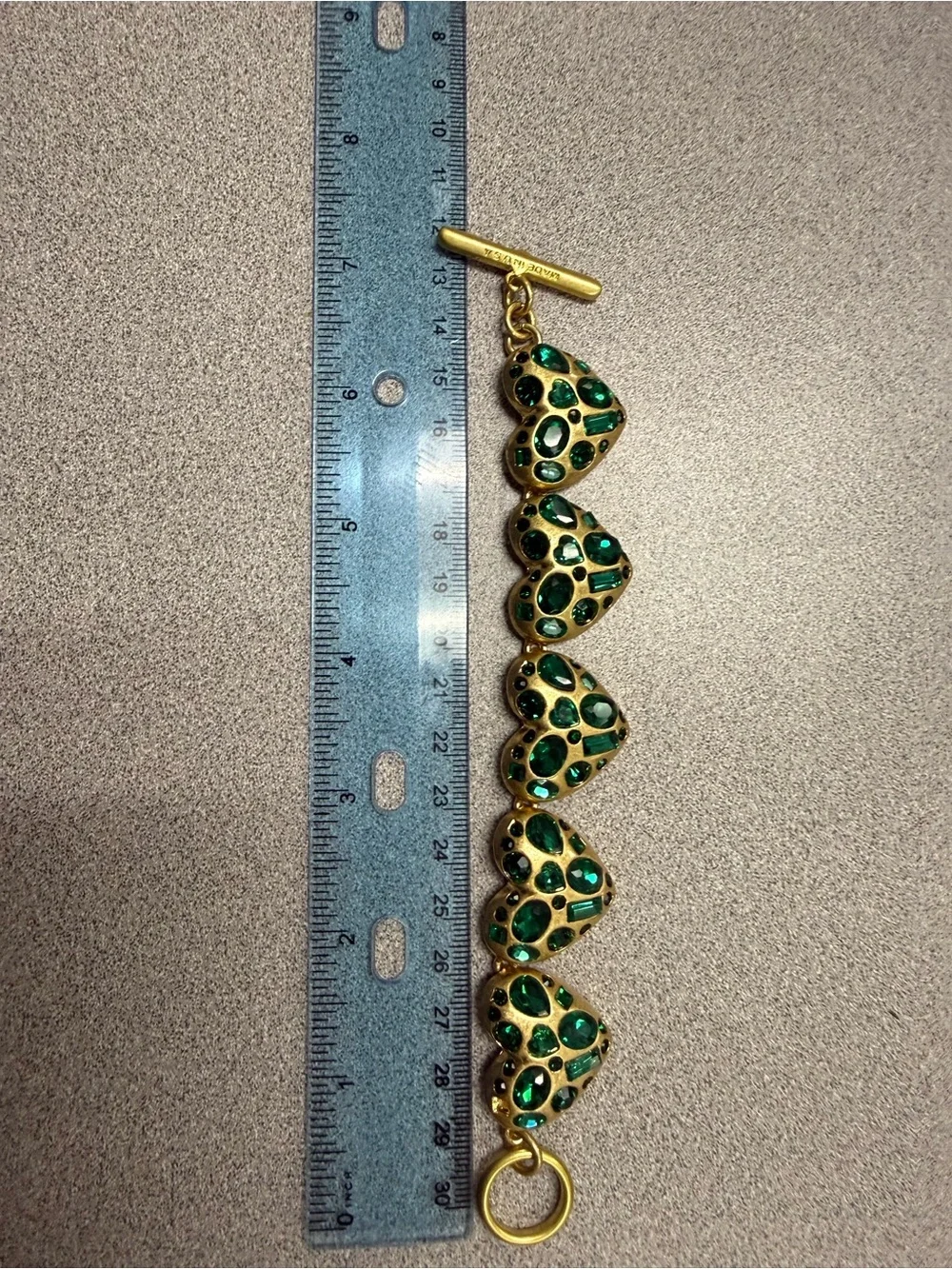 Oscar de la Renta Gold-Tone Bracelet with Emerald Green Hearts - Picture 6 of 6